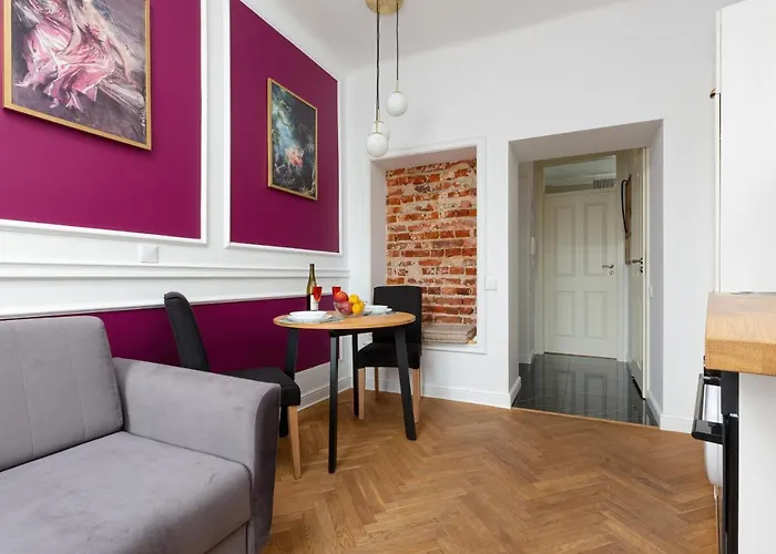 Apartament Przy Placu Zamkowym By Noclegi Renters