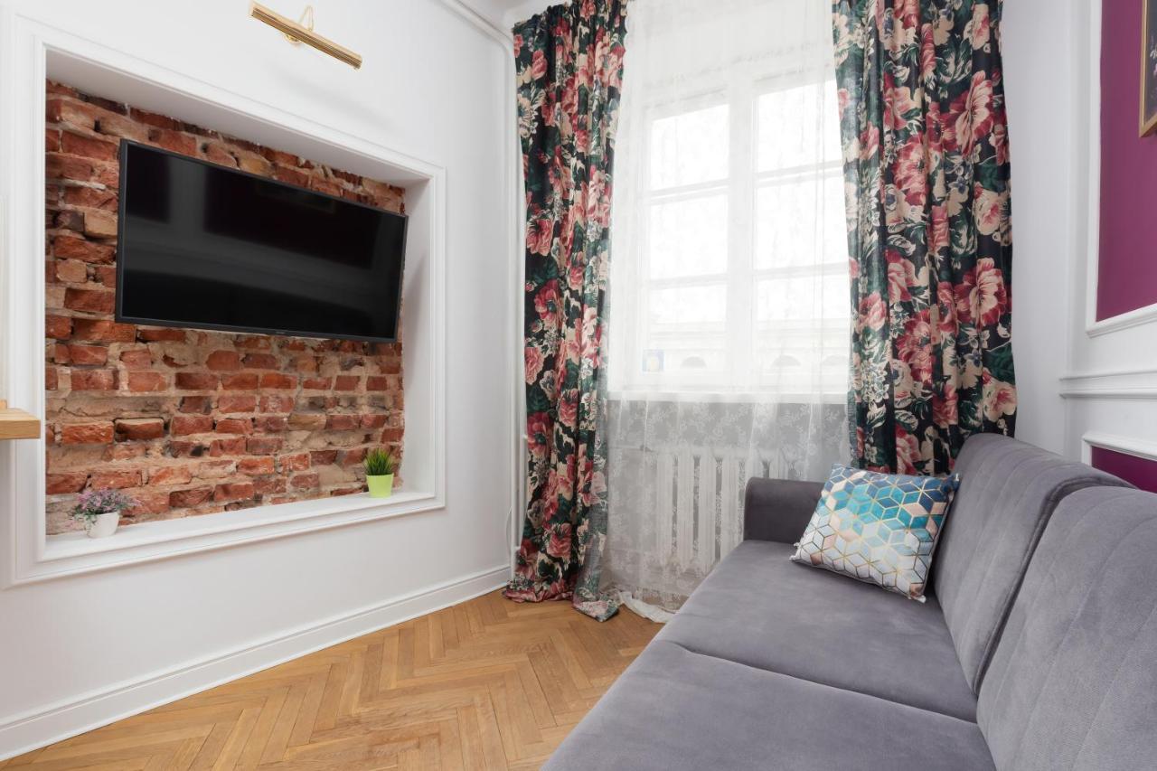 Przy Placu Zamkowym By Renters * Varsovia